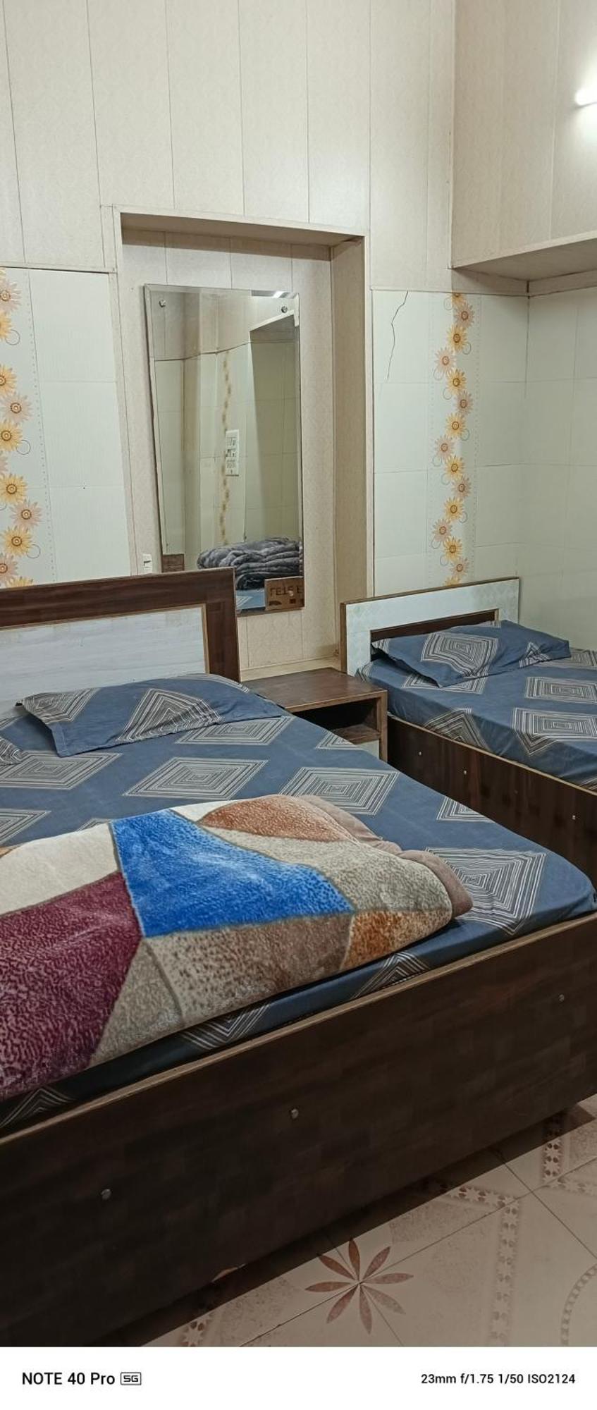 Mj Chawla Homestay Double Bed Attached Bathroom Room Amritsar Bagian luar foto